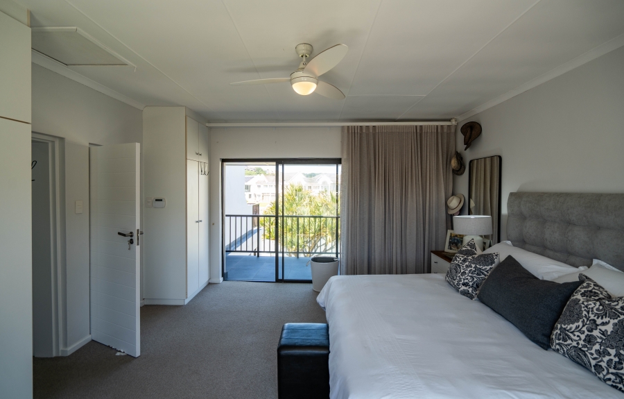 5 Bedroom Property for Sale in Royal Alfred Marina Eastern Cape